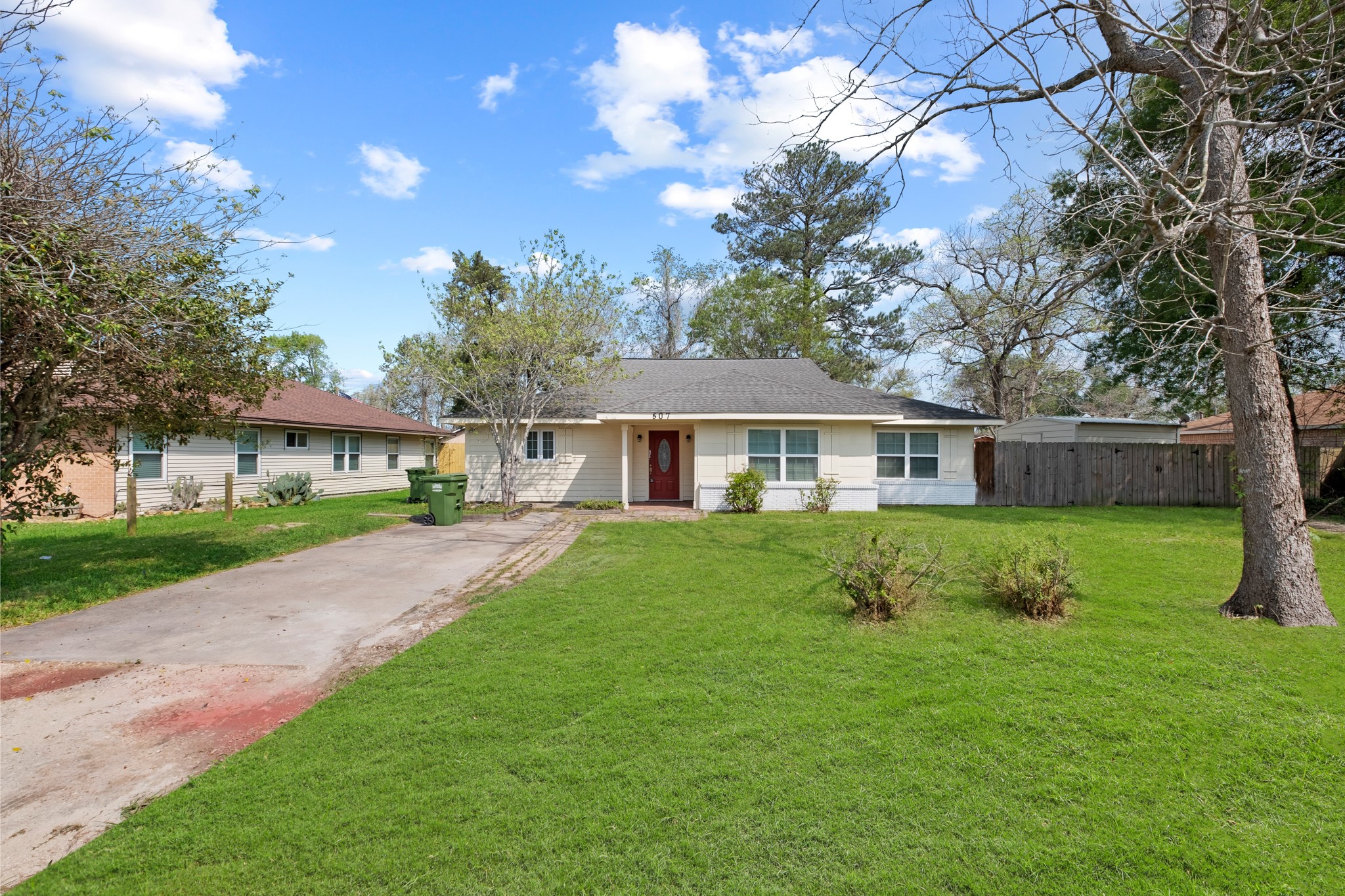 507 Ladd Street Dayton TX 77535