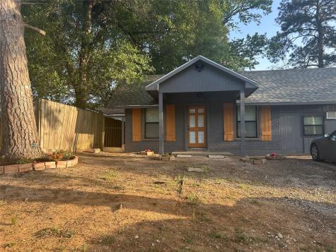615 W Dallas Street Conroe TX 77301
