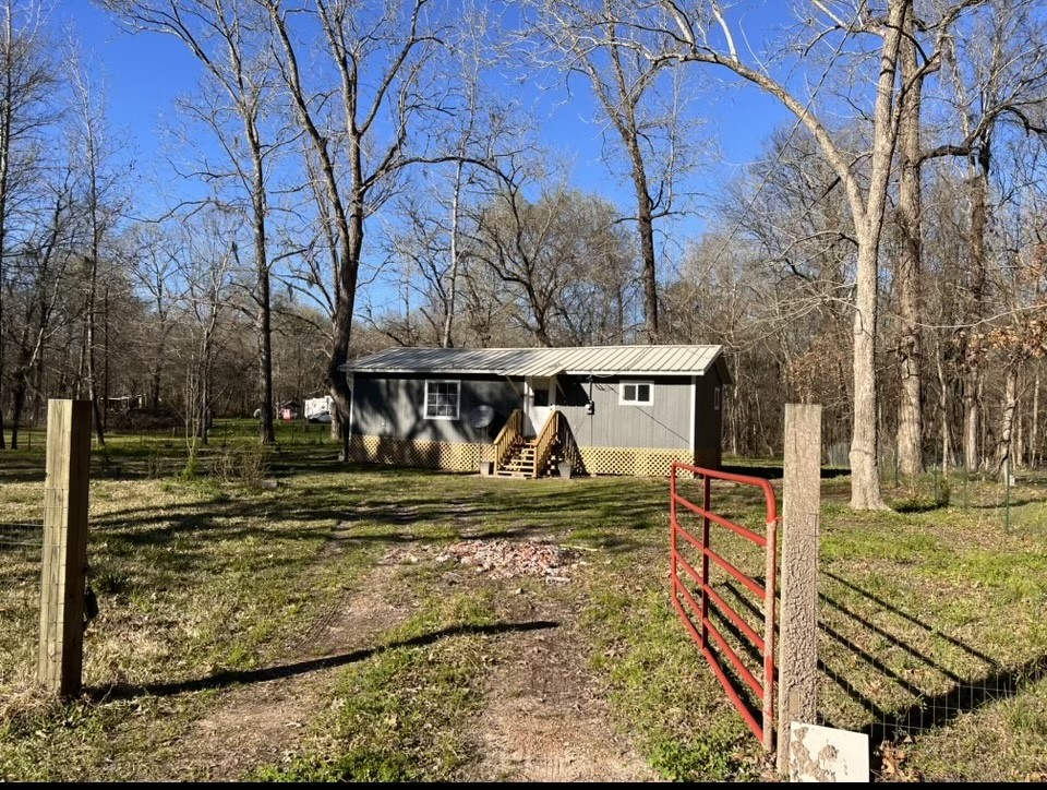 992 County Road 2859 Cleveland TX 77327