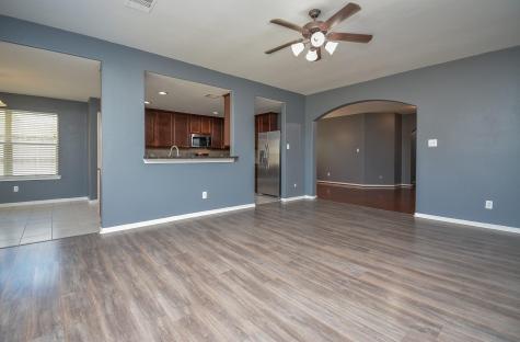 917 Almond Street Baytown TX 77521