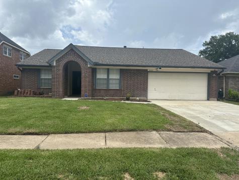 16027 Surrey Woods Drive Friendswood TX 77546