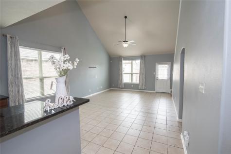 1311 Lucas Street Pearland TX 77581