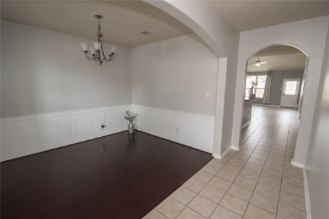 1311 Lucas Street Pearland TX 77581