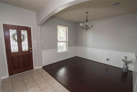 1311 Lucas Street Pearland TX 77581