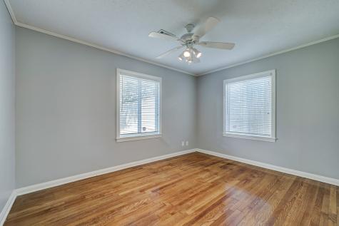 1838 Nina Lee Lane Houston TX 77018