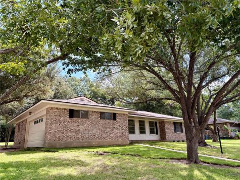1801 Beazley Street Brenham TX 77833