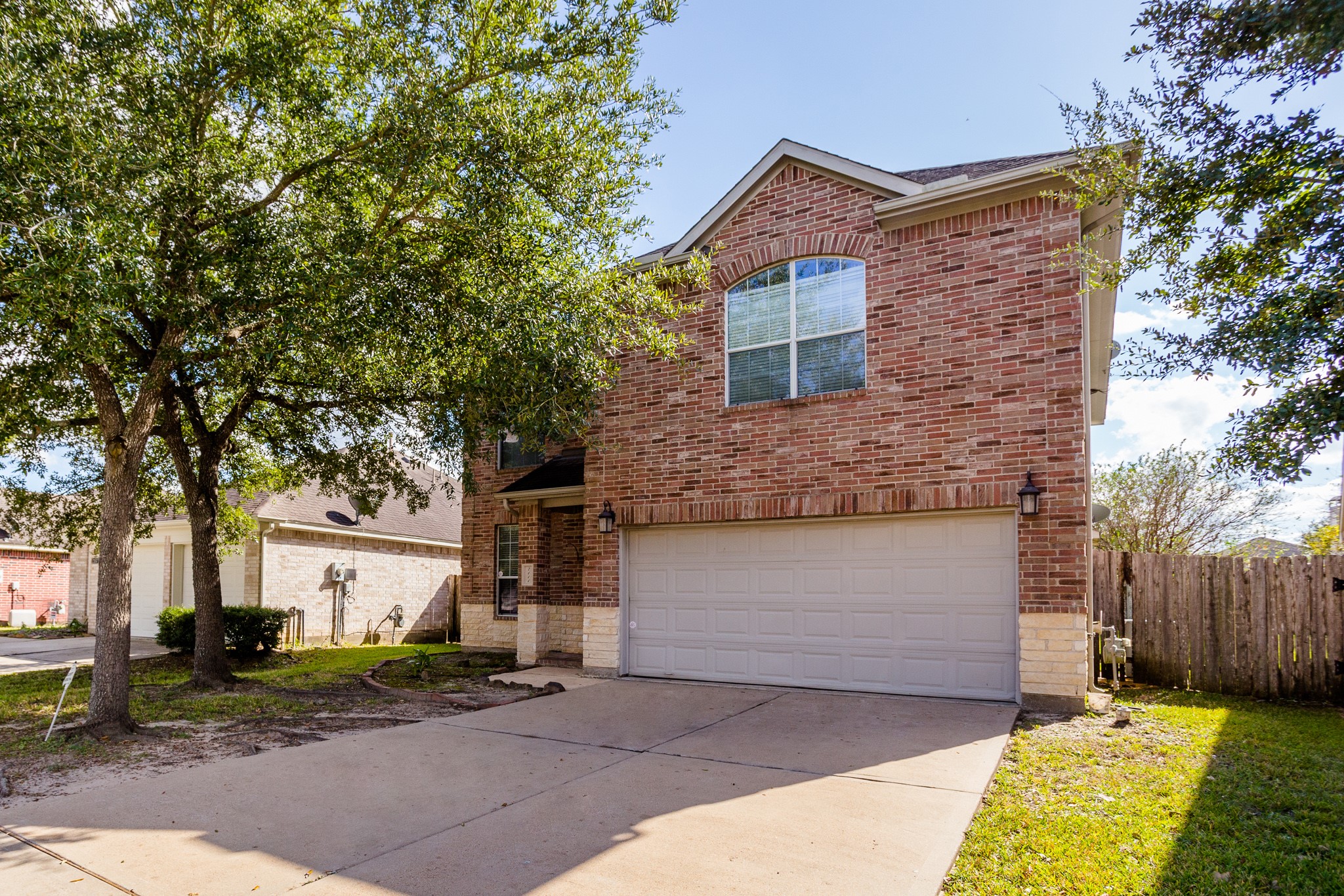 2111 Castle Gardens Lane Katy TX 77449