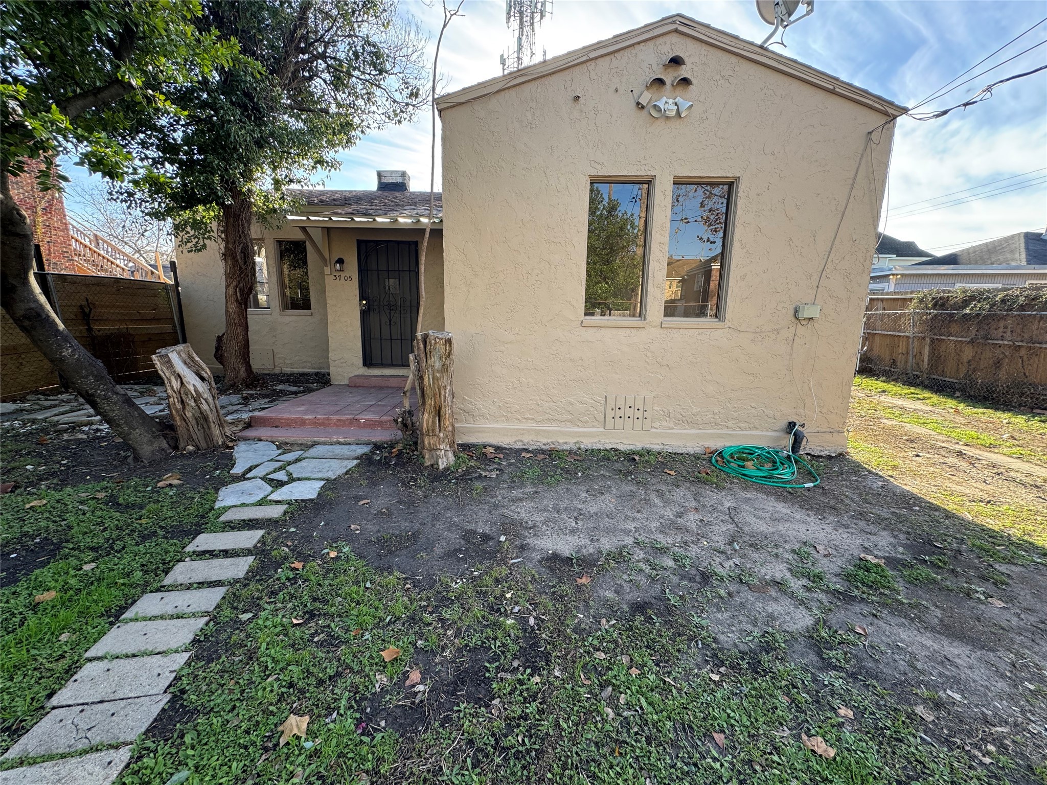 3705 Hutchins Street Houston TX 77004