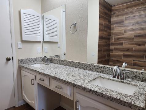 10146 Horseshoe Bend Drive Houston TX 77064