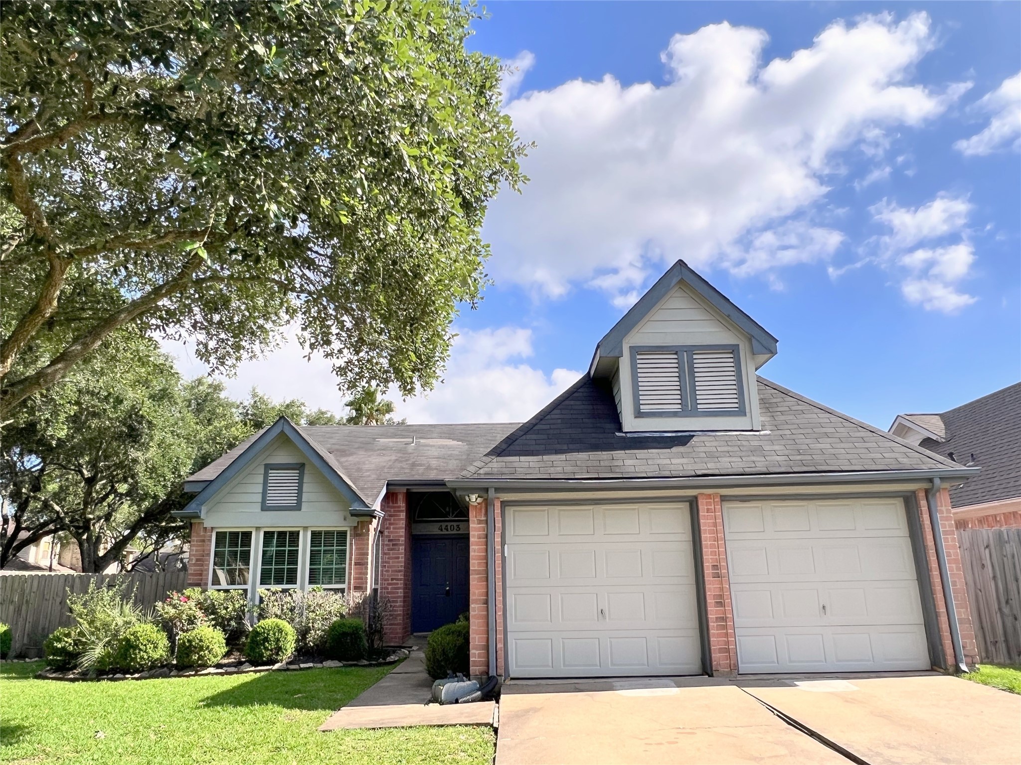 4403 Waterfall Way Sugar Land TX 77479