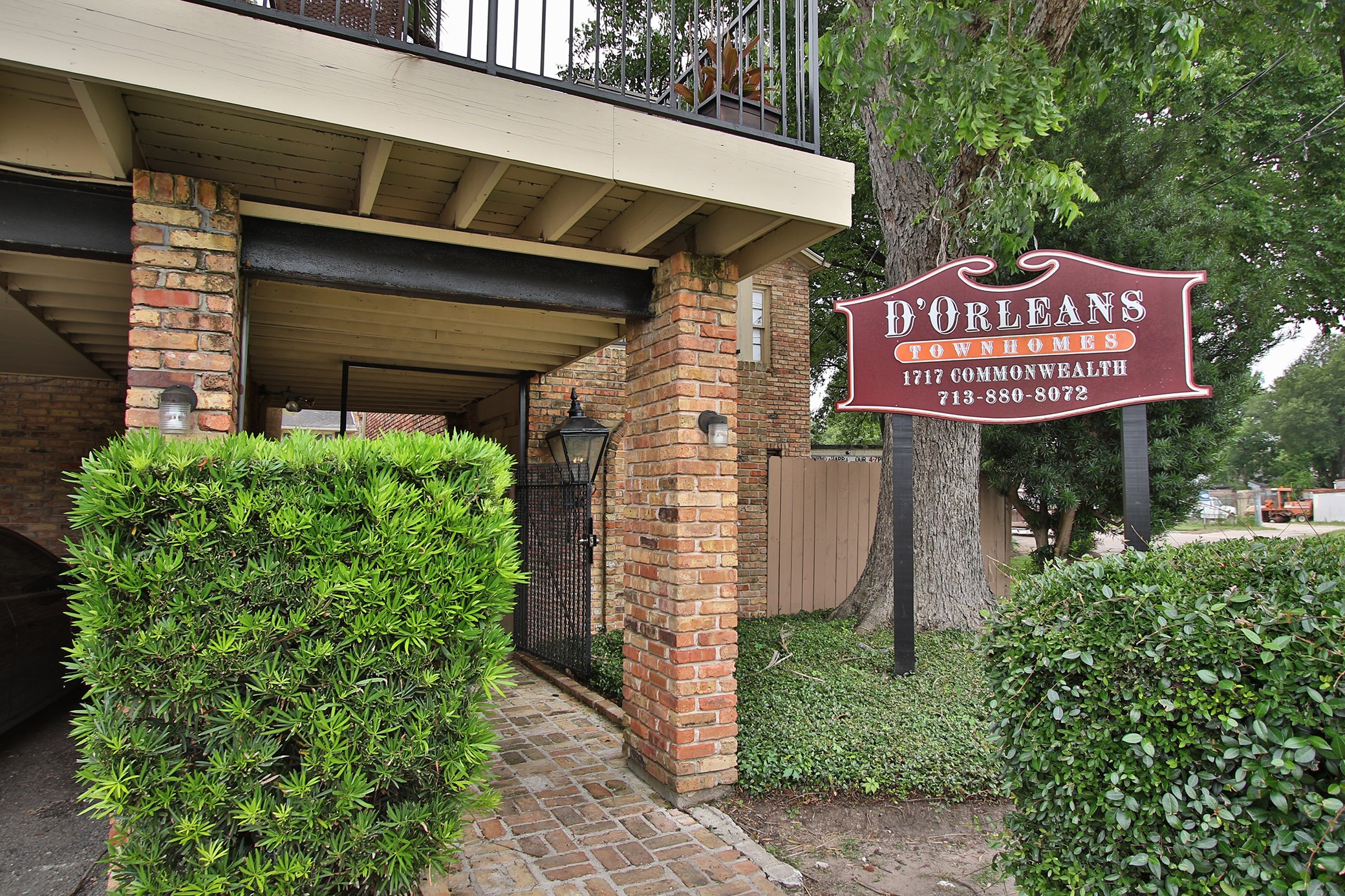 1717 Commonwealth Street Houston TX 77006