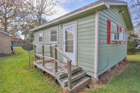 12035 12th Street Santa Fe TX 77510