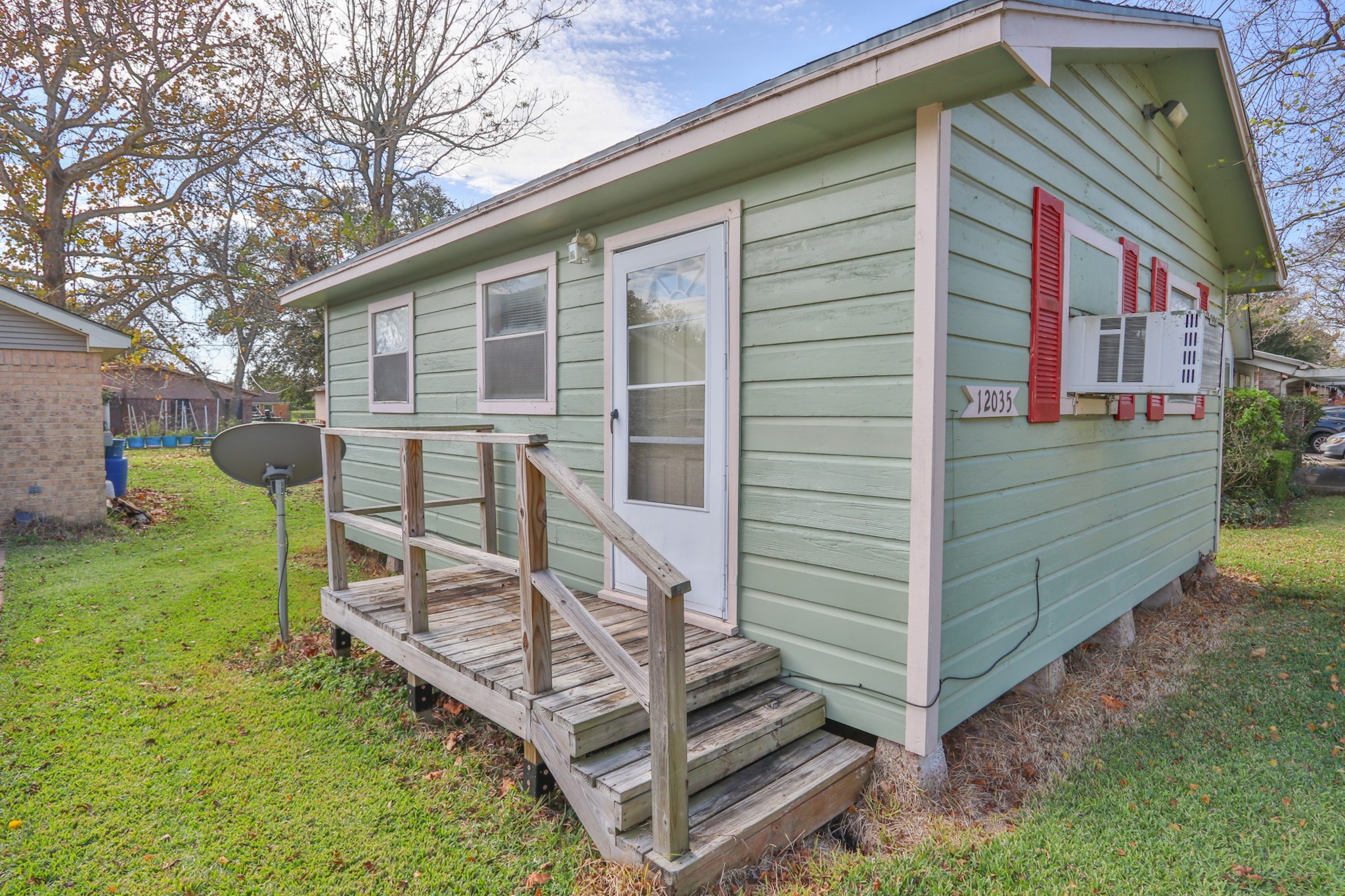 12035 12th Street Santa Fe TX 77510