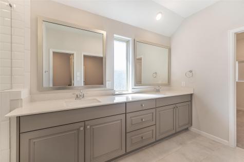 2123 Rosewood Pines Lane Pinehurst TX 77362