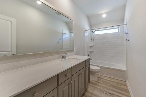 2123 Rosewood Pines Lane Pinehurst TX 77362