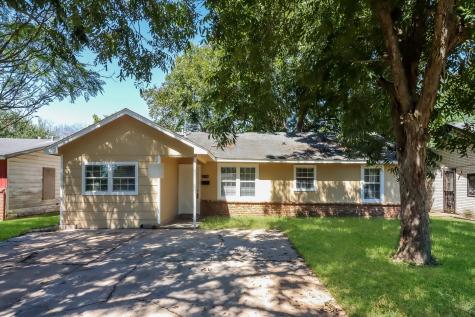 2922 Knotty Oaks Trail Houston TX 77045