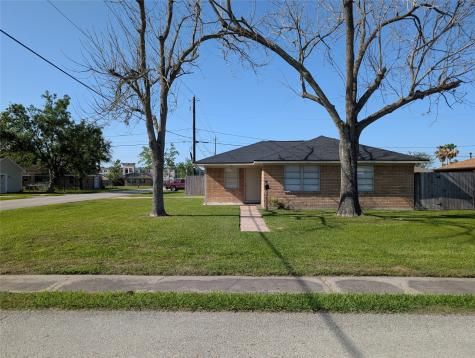 2501 Estate Drive Deer Park TX 77536