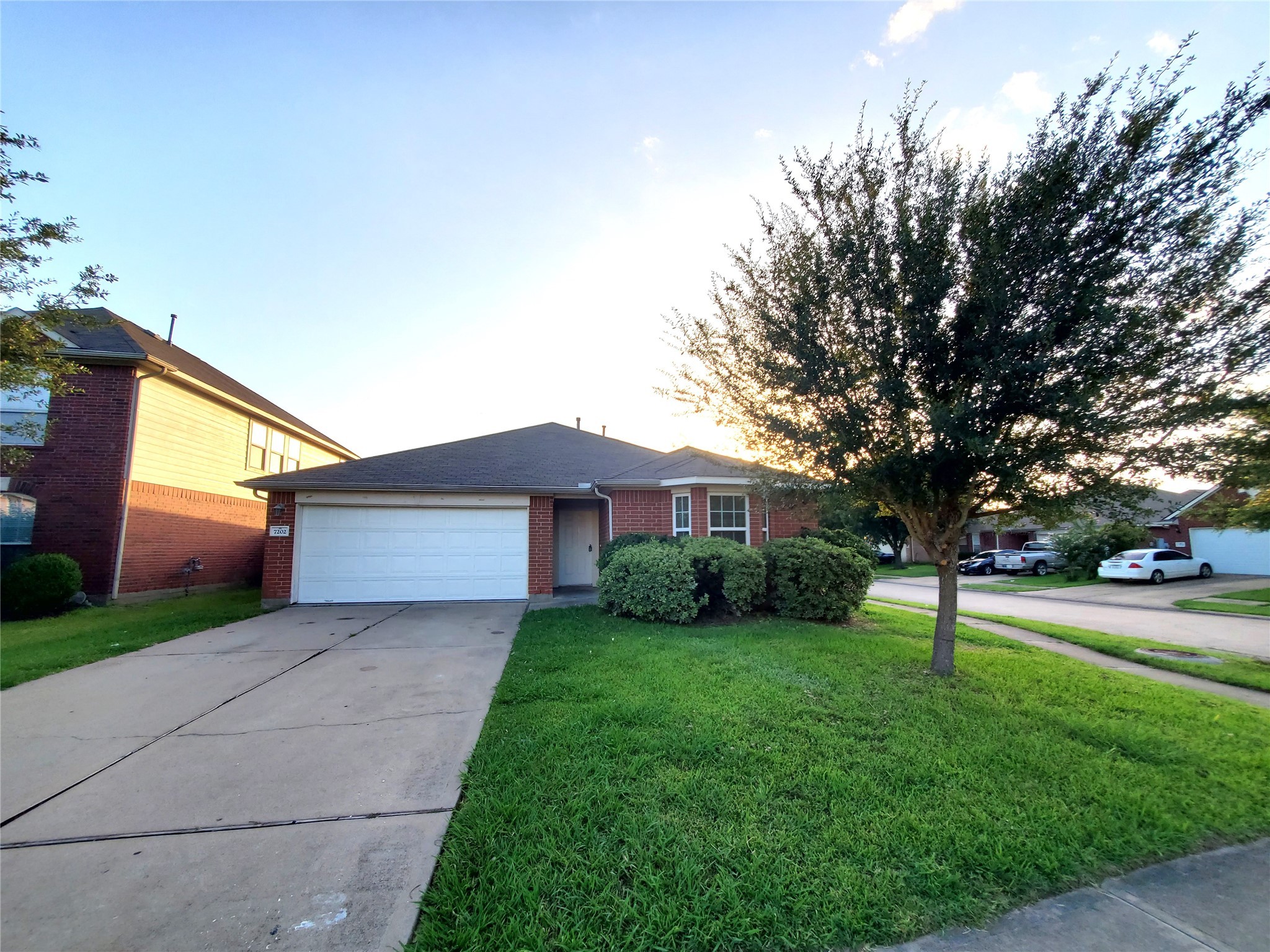 7202 Avon Park Lane Houston TX 77083