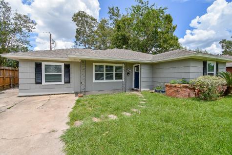 7406 Schiller Street Houston TX 77055