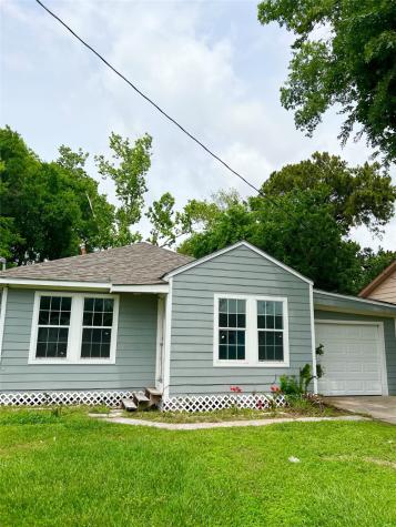 6 Ashleyville Road Baytown TX 77521