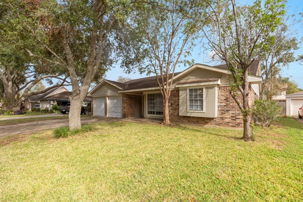 3251 Cherry Creek Drive Missouri City TX 77459