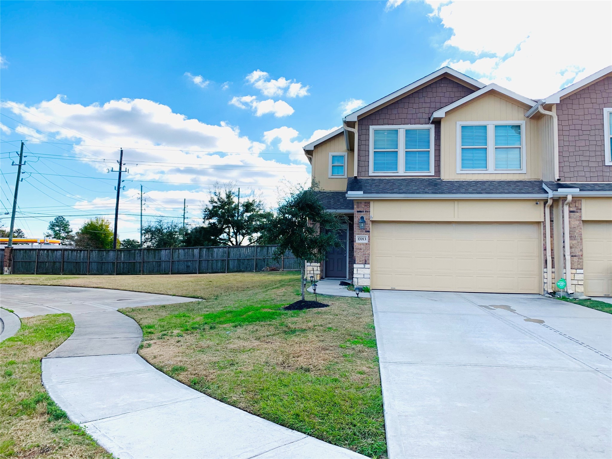 17013 Wilthorne Gardens Court Houston TX 77084