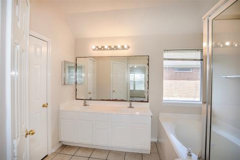 5008 Blanco Drive Pearland TX 77584