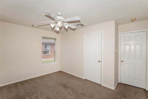 5008 Blanco Drive Pearland TX 77584