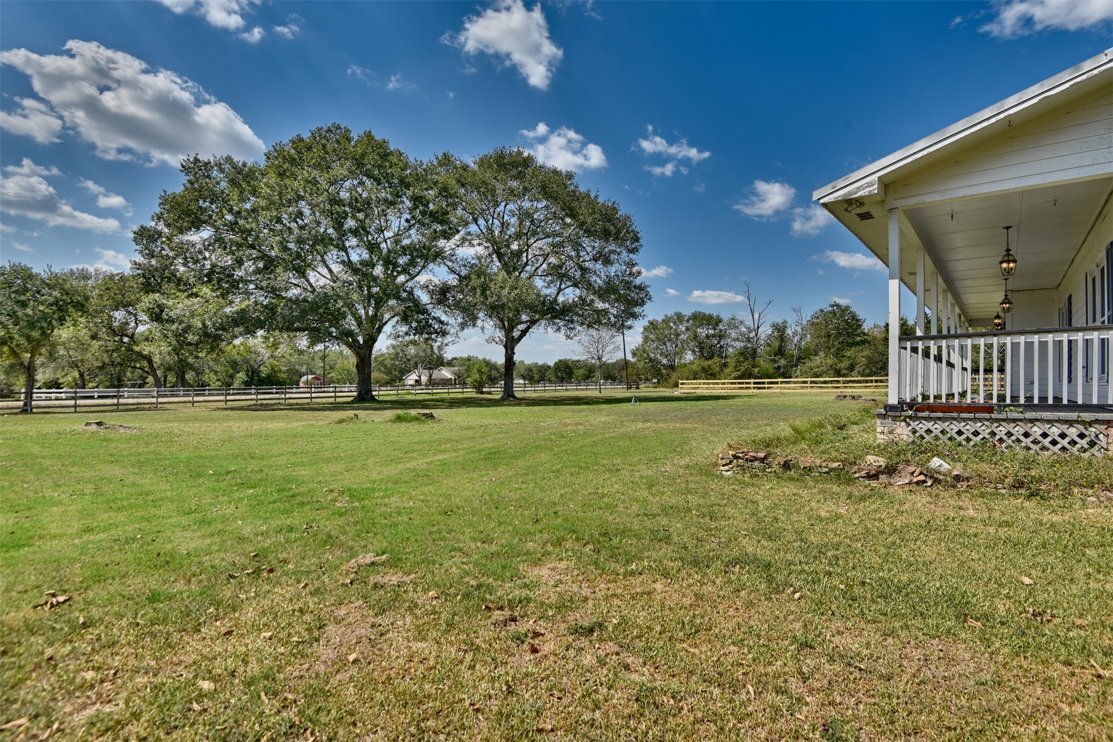 609 Piney Creek Road Bellville TX 77418