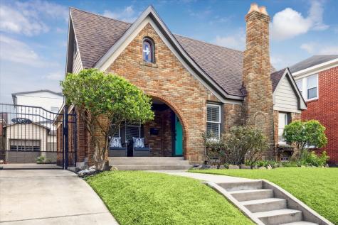 1935 W Mckinney Street Houston TX 77019