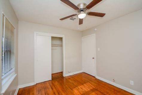 10214 Rockaway Drive Houston TX 77016
