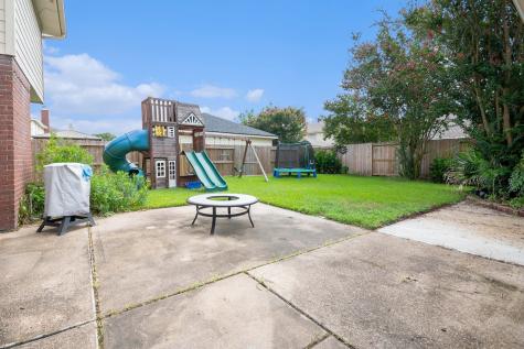 124 Harwood Drive League City TX 77573