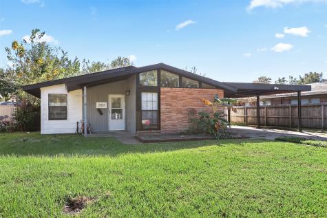 2021 14th Avenue N Texas City TX 77590