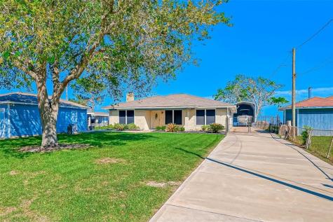 9926 Ocean Drive Beach City TX 77523