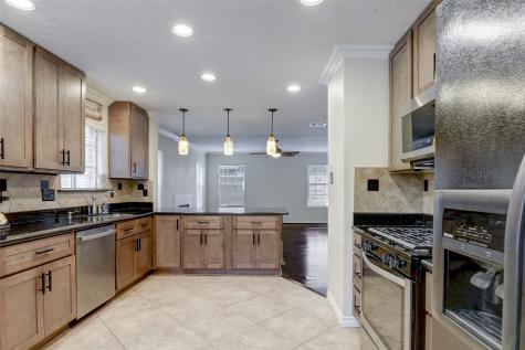 13747 Sablesprings Lane Houston TX 77014