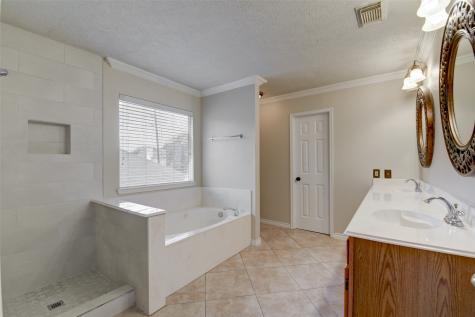 13747 Sablesprings Lane Houston TX 77014