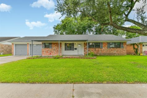 1105 Velma Street Deer Park TX 77536