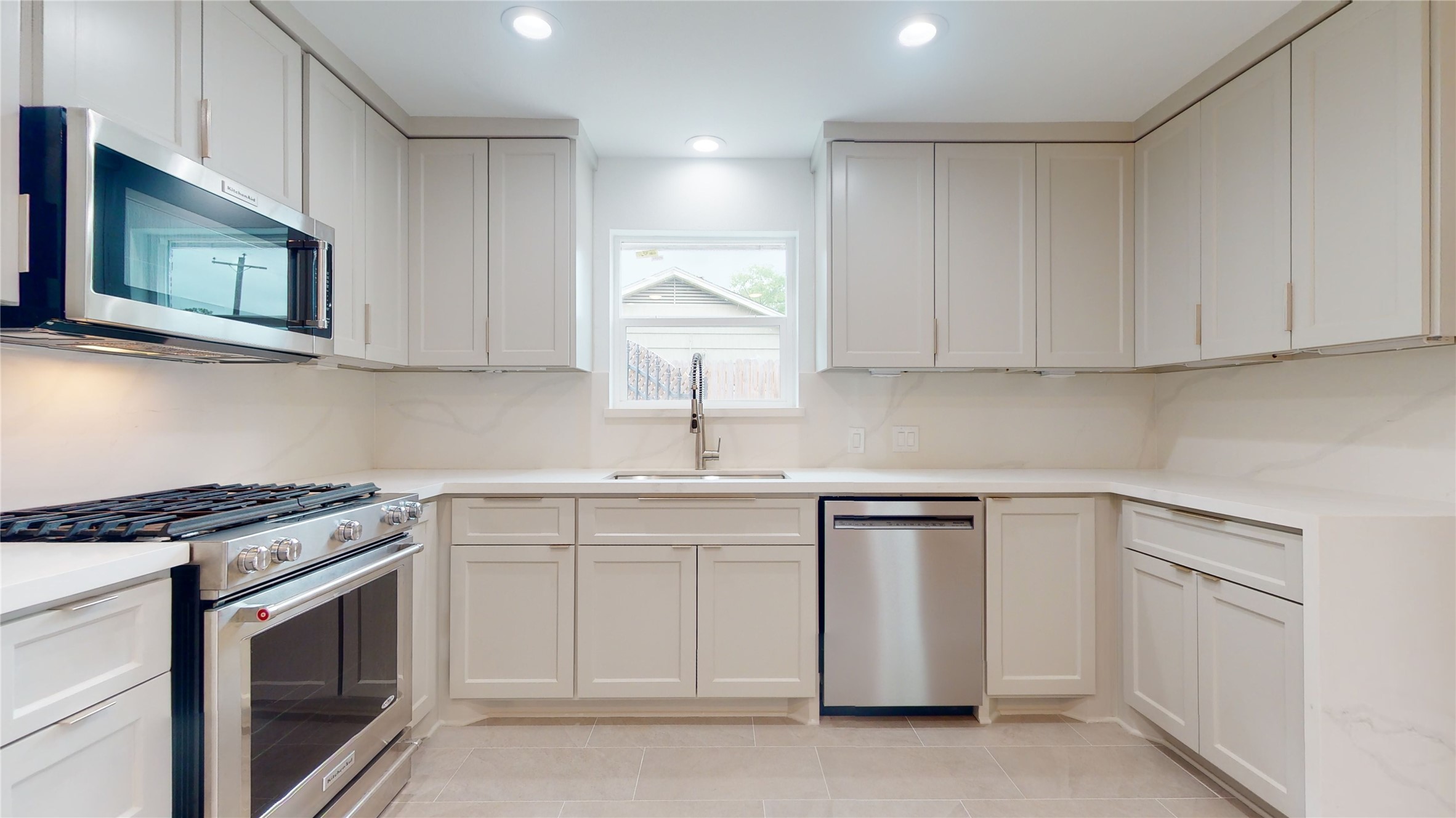 9746 Tappenbeck Drive Houston TX 77055