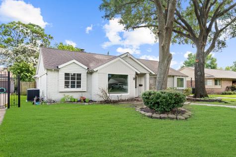 10623 Wickersham Lane Houston TX 77042