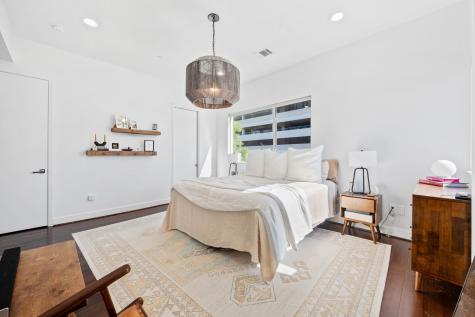 3302 Lake Street 1 Houston TX 77098
