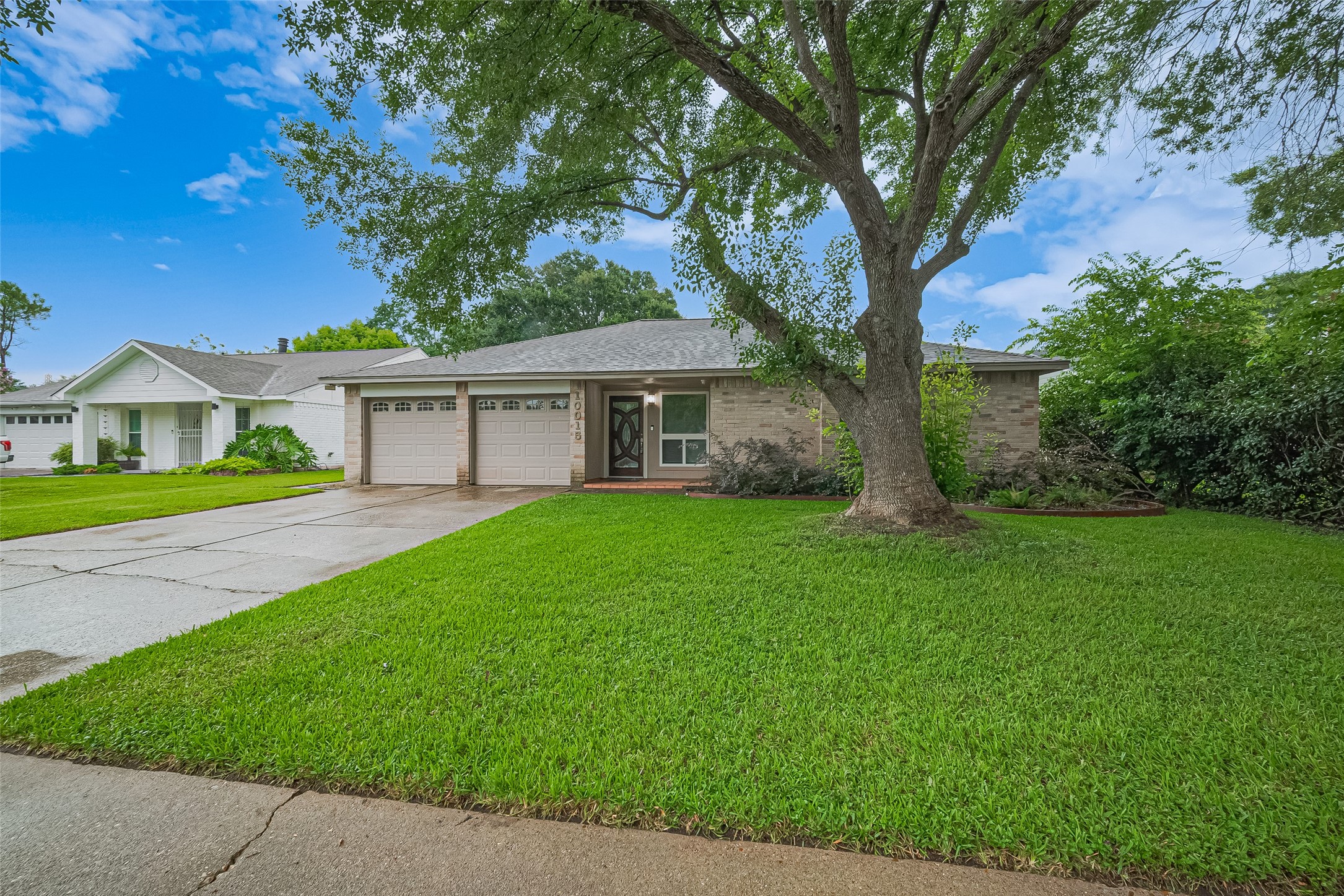 10015 Sageyork Drive Houston TX 77089