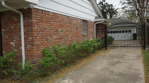 1826 Chimney Rock Road Houston TX 77056