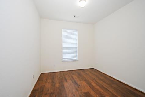 2607 Oakwood Bluff Trail Houston TX 77038