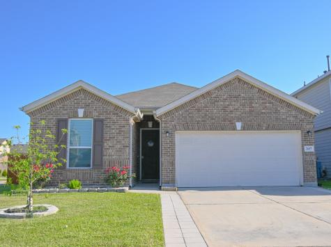 2607 Oakwood Bluff Trail Houston TX 77038
