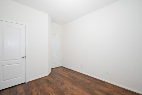 2607 Oakwood Bluff Trail Houston TX 77038