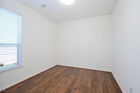 2607 Oakwood Bluff Trail Houston TX 77038
