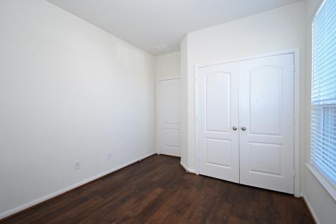 2607 Oakwood Bluff Trail Houston TX 77038