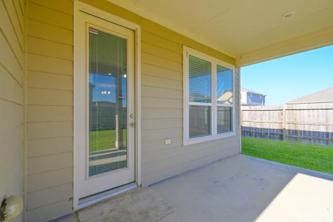 2607 Oakwood Bluff Trail Houston TX 77038