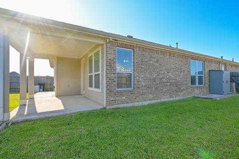 2607 Oakwood Bluff Trail Houston TX 77038