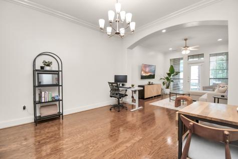 2120 Kipling Street 306 Houston TX 77098